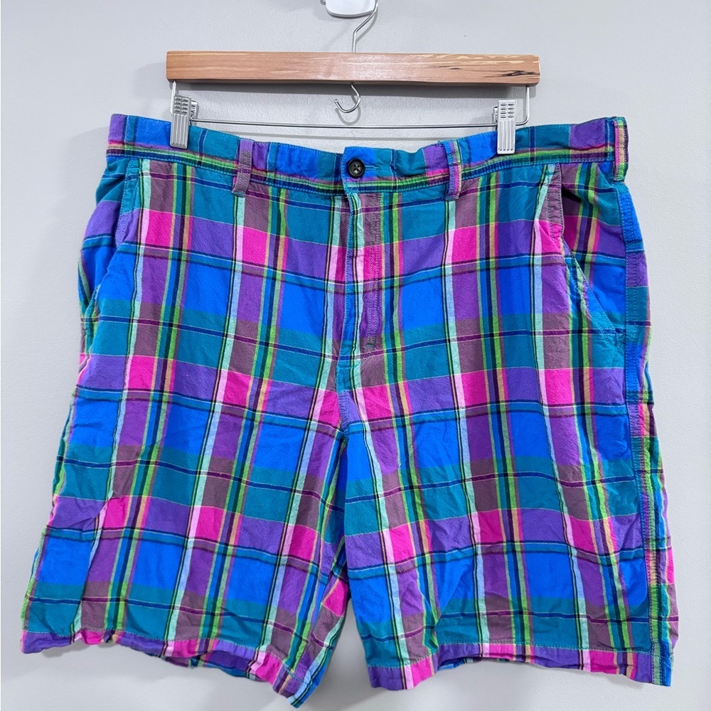Men's Izod Multicolor Flat Front Summer Plaid Shorts. Size 40